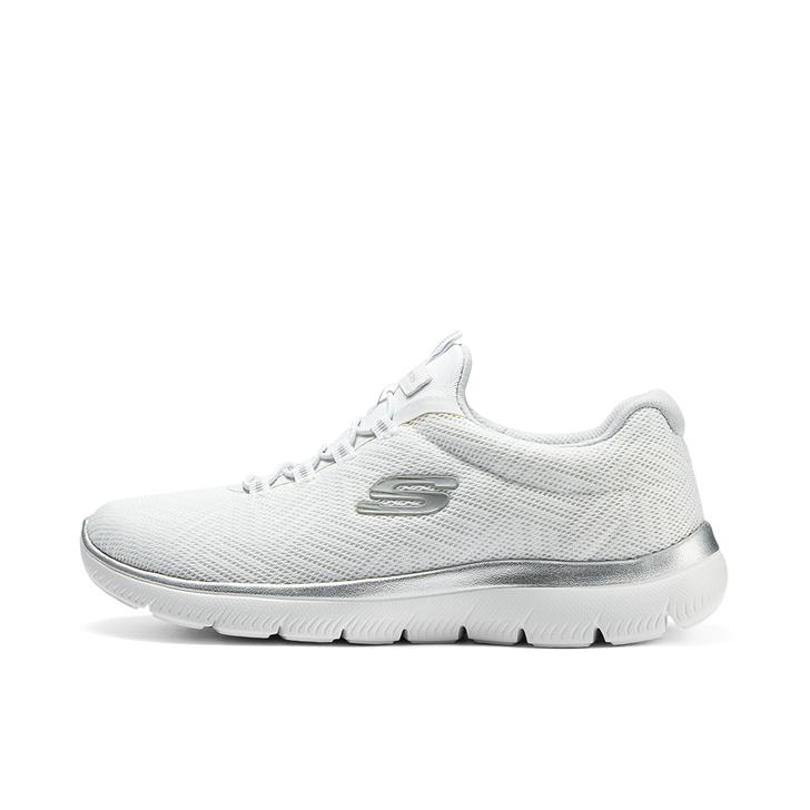 推荐商品：Skechers/斯凯奇 Summits 防滑耐磨 舒适轻便 减震软底 网面透气 百搭 一脚蹬 运动休闲鞋 白色/银色