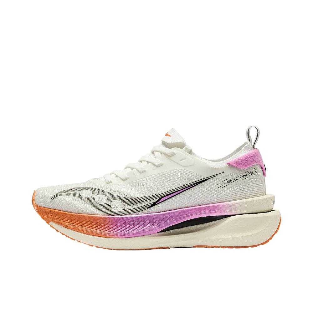 推荐商品：Saucony/索康尼 Idling 巡航 防滑耐磨 透气网面 舒适回弹 稳定支撑 缓震 休闲 慢跑 跑鞋 女款/白色/紫色