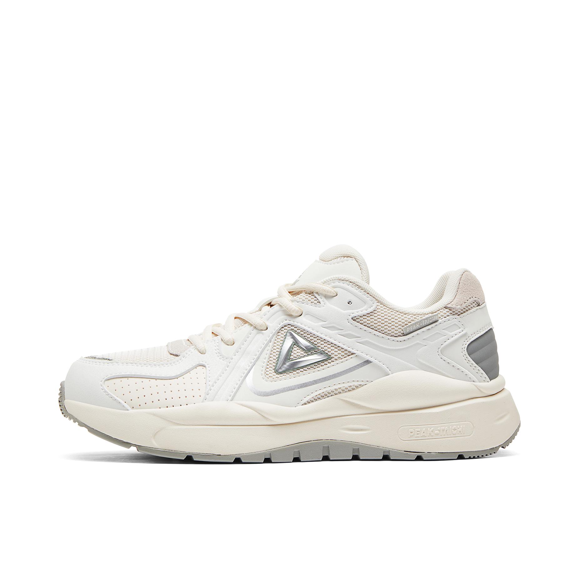 推荐商品：匹克 态极 厚底增高 耐磨软底 网面透气 复古拼接 支撑 运动休闲鞋 女款/帆布白