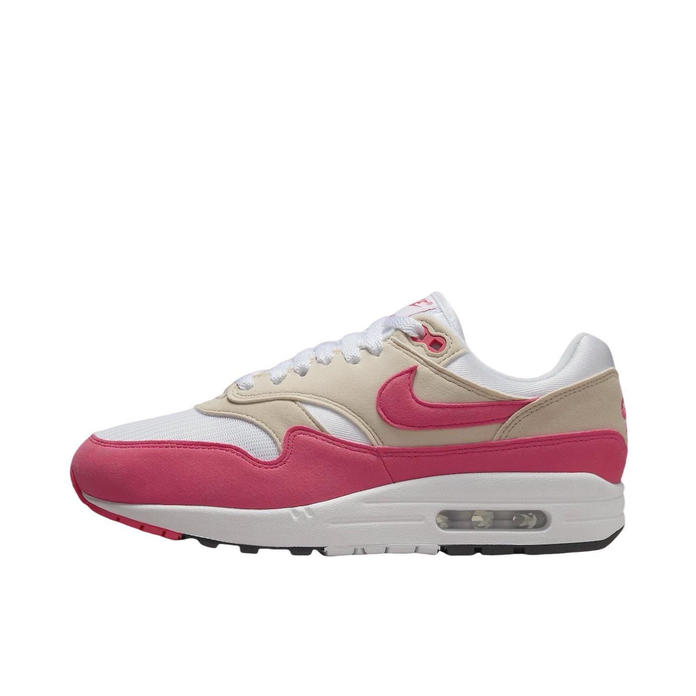 推荐商品：Nike Air Max 1 跑鞋 气垫缓震透气轻便复古运动舒适百搭潮流耐磨低帮训练防滑冬季支撑马拉松防水抓地圆头耐穿 粉色/米色/白色