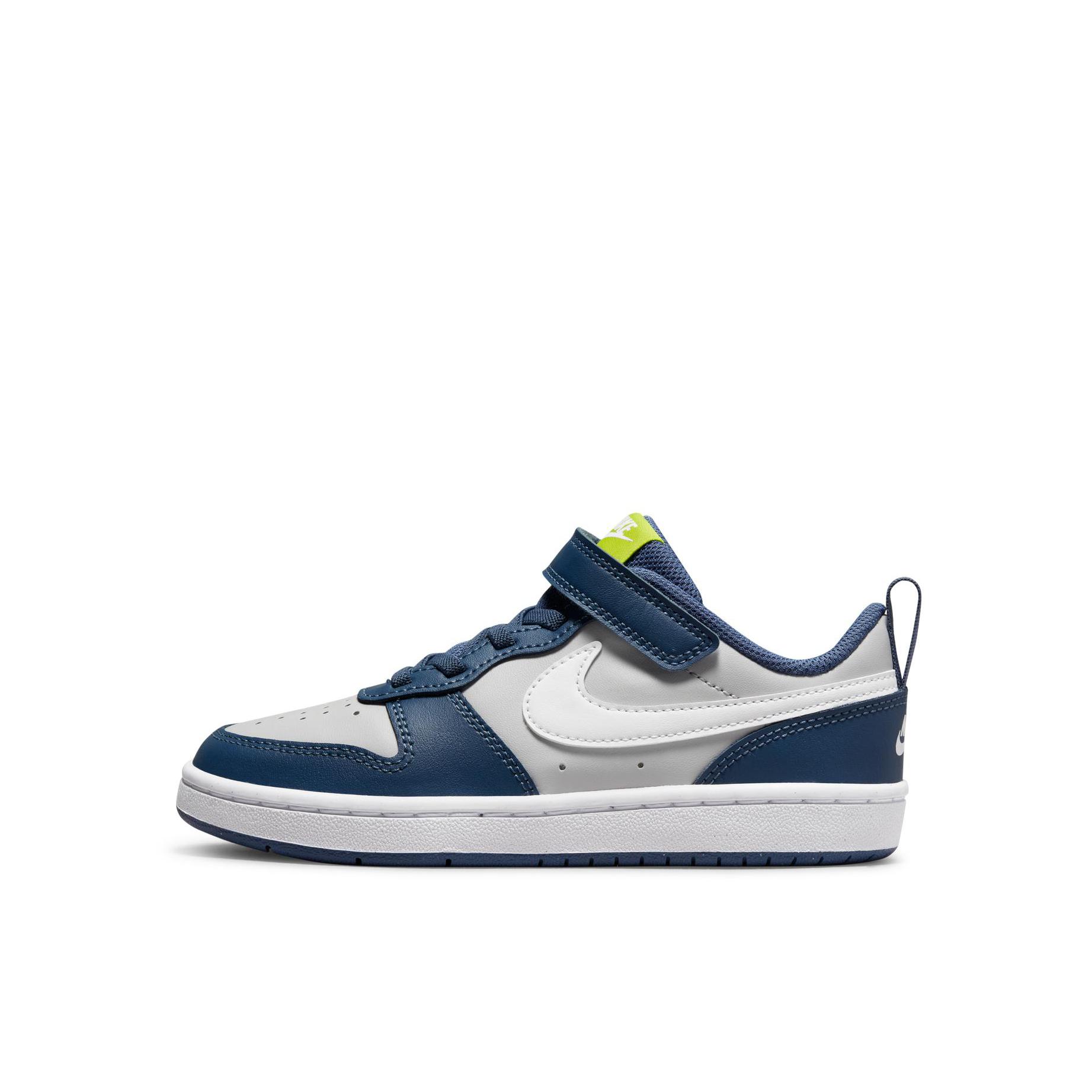 推荐商品：Nike Court Borough 2 魔术贴 减震回弹 支撑 耐磨透气 舒适休闲 防滑 运动 小白鞋 板鞋儿童 小童/雾灰色/白色