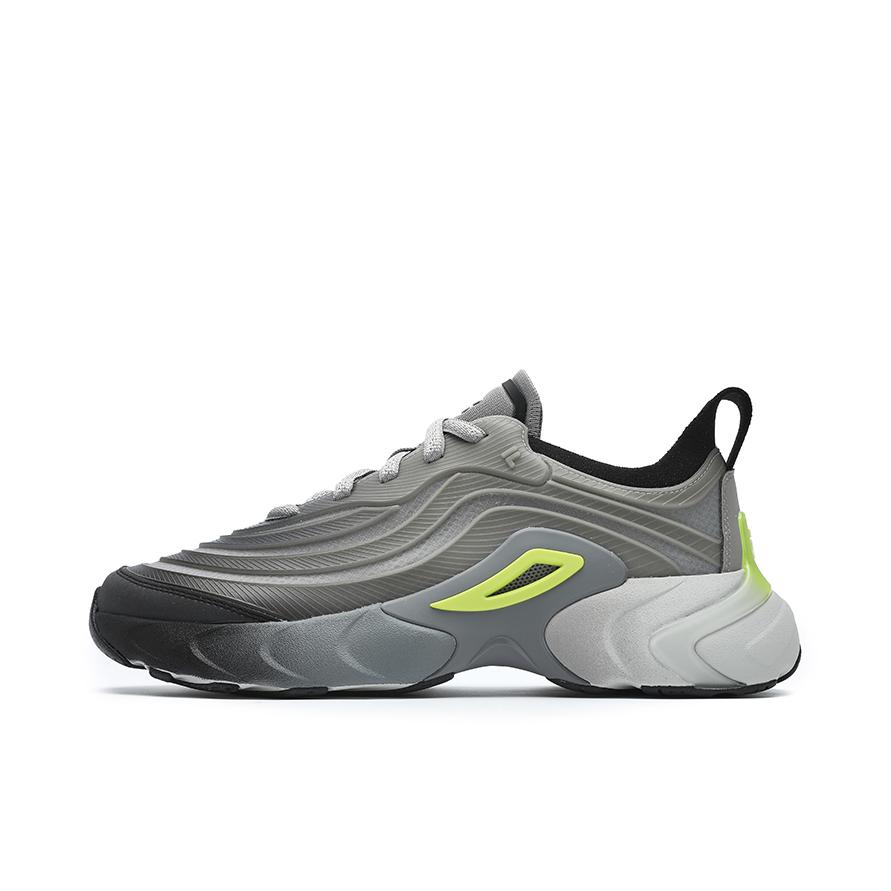 推荐商品：FILA/斐乐 FUSION RAY4 2024 舒适 防滑耐磨 低帮 复古百搭 运动休闲鞋 夜光/白兰鸽灰/黑色