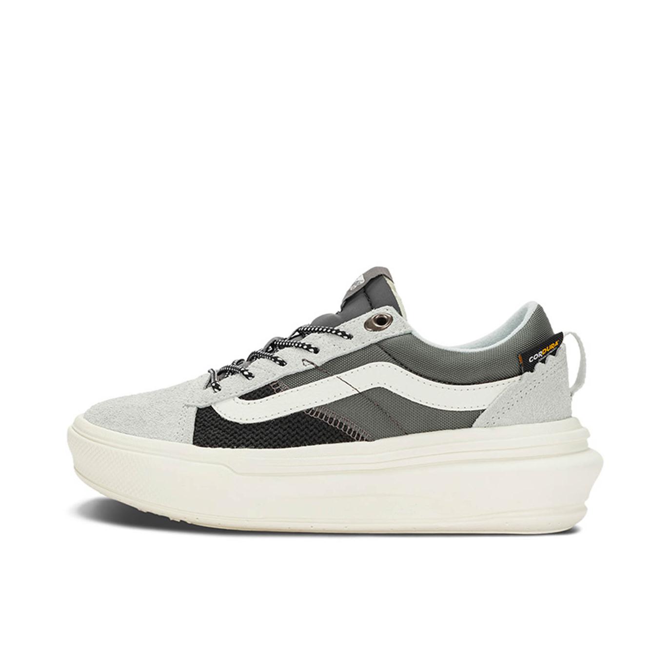 推荐商品：Vans/范斯 Old Skool Overt CC 增高厚底 防滑 运动休闲鞋 白色/蓝色