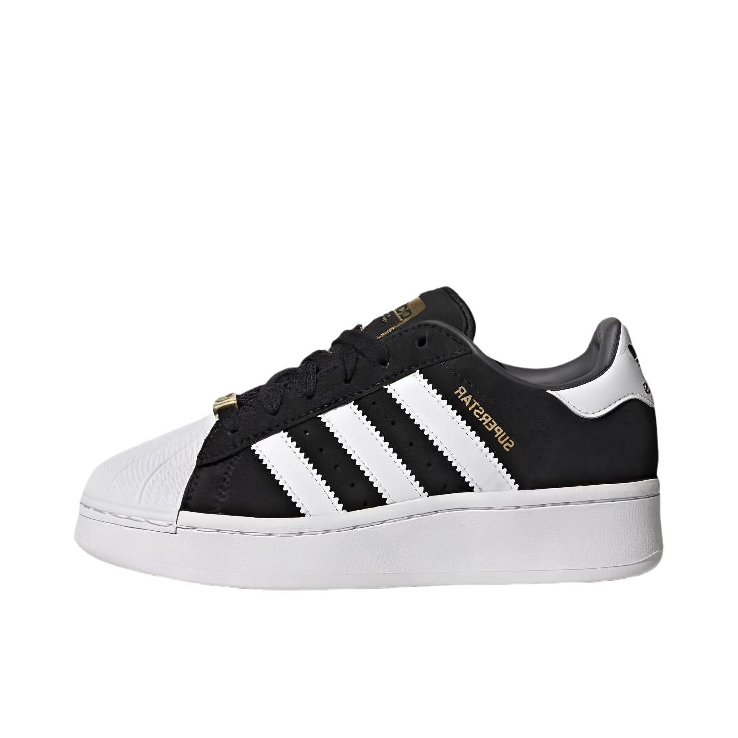 推荐商品：【宋雨琦同款】 adidas Originals Superstar 板鞋 轻便贝壳头薄底舒适百搭耐磨复古 熊猫/纯黑/纯白