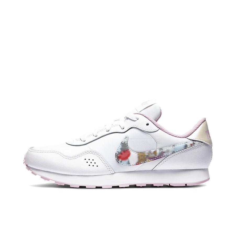 推荐商品：Nike MD Valiant 跑鞋 复古舒适减震防滑耐磨轻便透气跑鞋风 White/Pink 白色/浅北极粉