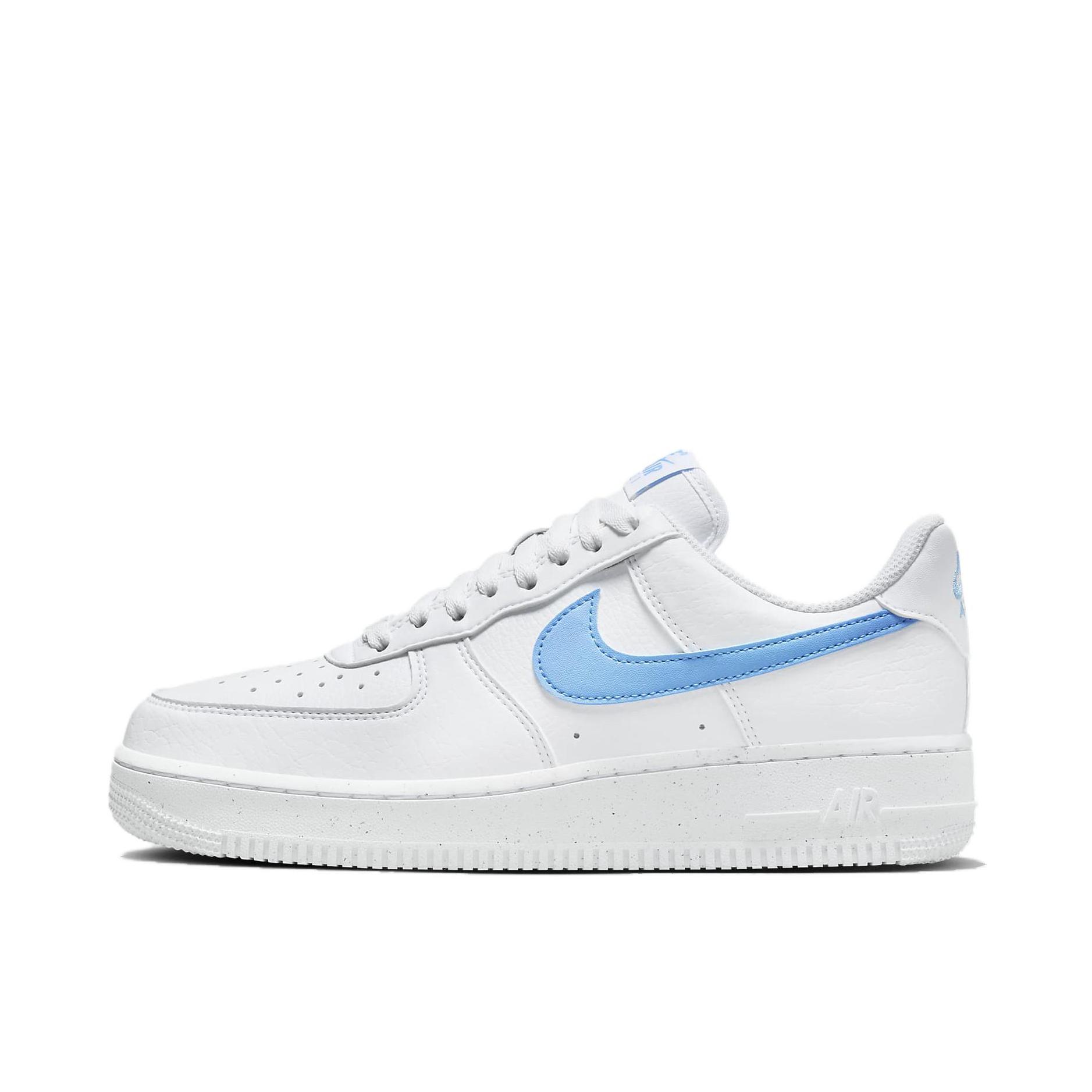 推荐商品：Nike Air Force 1 空军一号 板鞋 轻便舒适百搭耐磨防滑复古 浅蓝色/白色