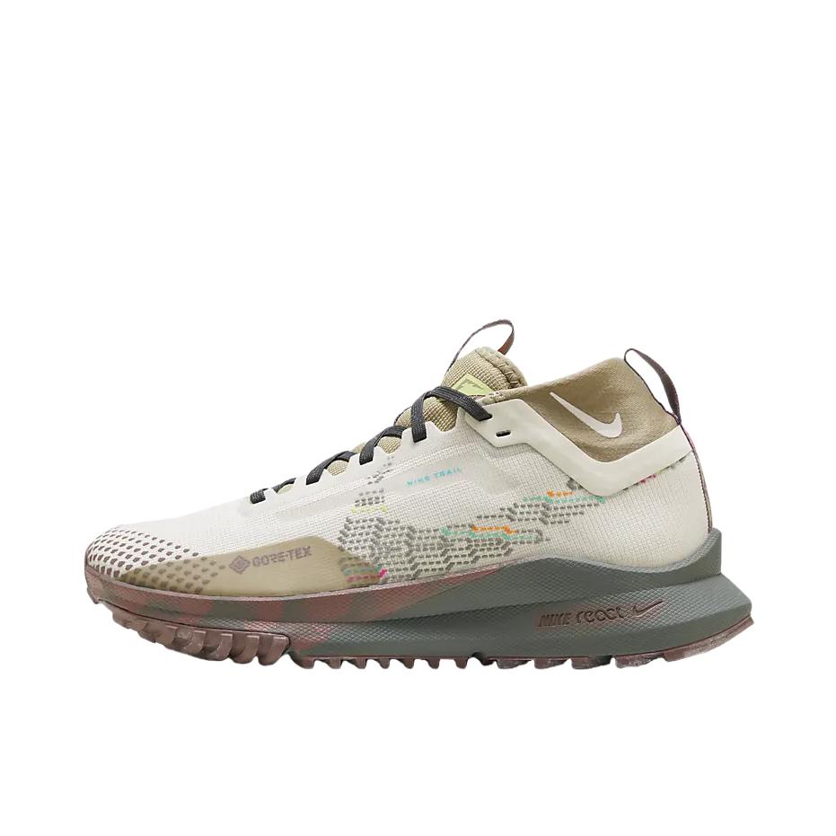 推荐商品：Nike React Pegasus Trail 4 飞马 跑鞋 缓震户外越野防水防滑织物支撑训练圆头回弹平稳 GORE-TEX/卡其