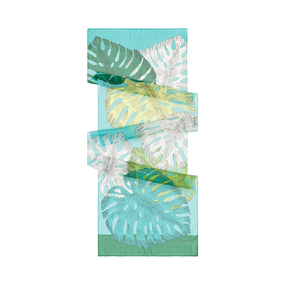 推荐商品：【母亲节礼物】MARJA KURKI 防晒真丝薄围巾 1FF4610