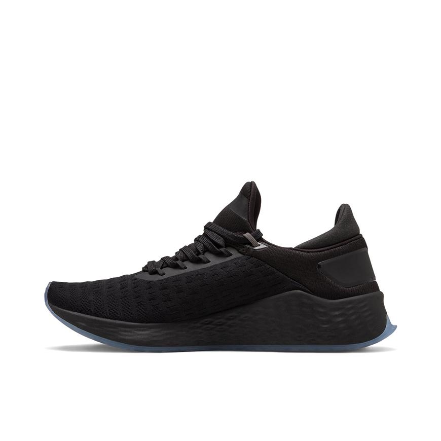 推荐商品：New Balance Fresh Foam Lazr v2 Hypoknit 防滑耐磨 轻便透气 舒适减震 时尚百搭 简约 马拉松 运动休闲 跑鞋 纯黑色