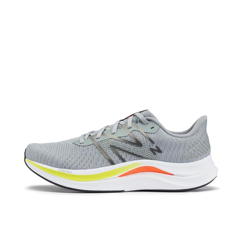 推荐商品：New Balance FuelCell Propel v4 跑鞋 徒步越野防滑耐磨轻便网面透气回弹织物 灰色