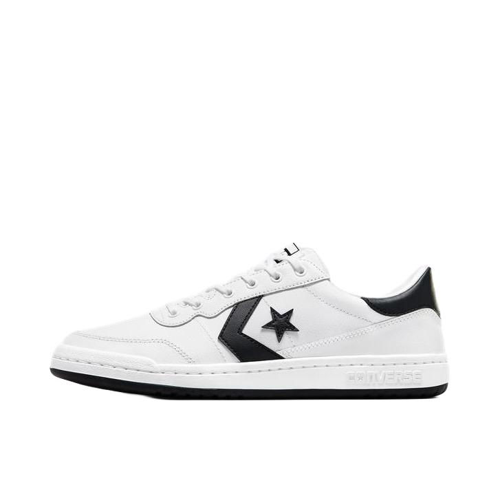 推荐商品：Converse/匡威 Fastbreak Pro 防滑耐磨 舒适轻便 圆头 复古 休闲鞋 熊猫/白色/黑色