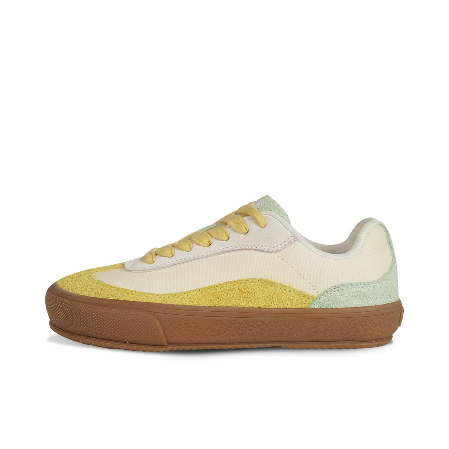 推荐商品：Ollieskate/顽刻 勃肯 翻毛皮 拼接 复古 国潮 帆布鞋 香椰奶茶