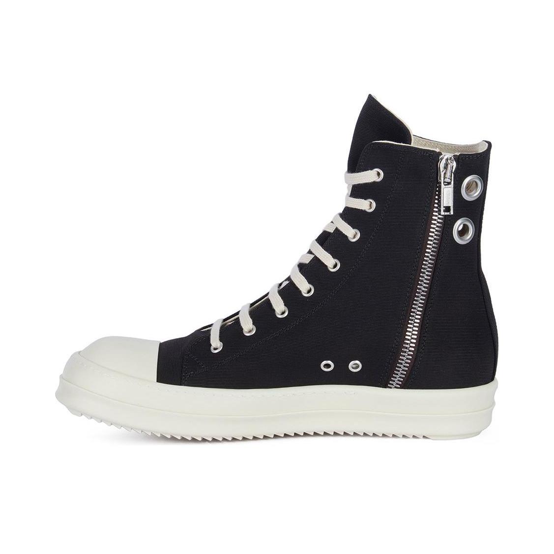 推荐商品：Rick Owens DRKSHDW 板鞋 舒适耐磨轻便厚底时尚百搭简约休闲圆头牛仔布织物 纯黑色/乳白色