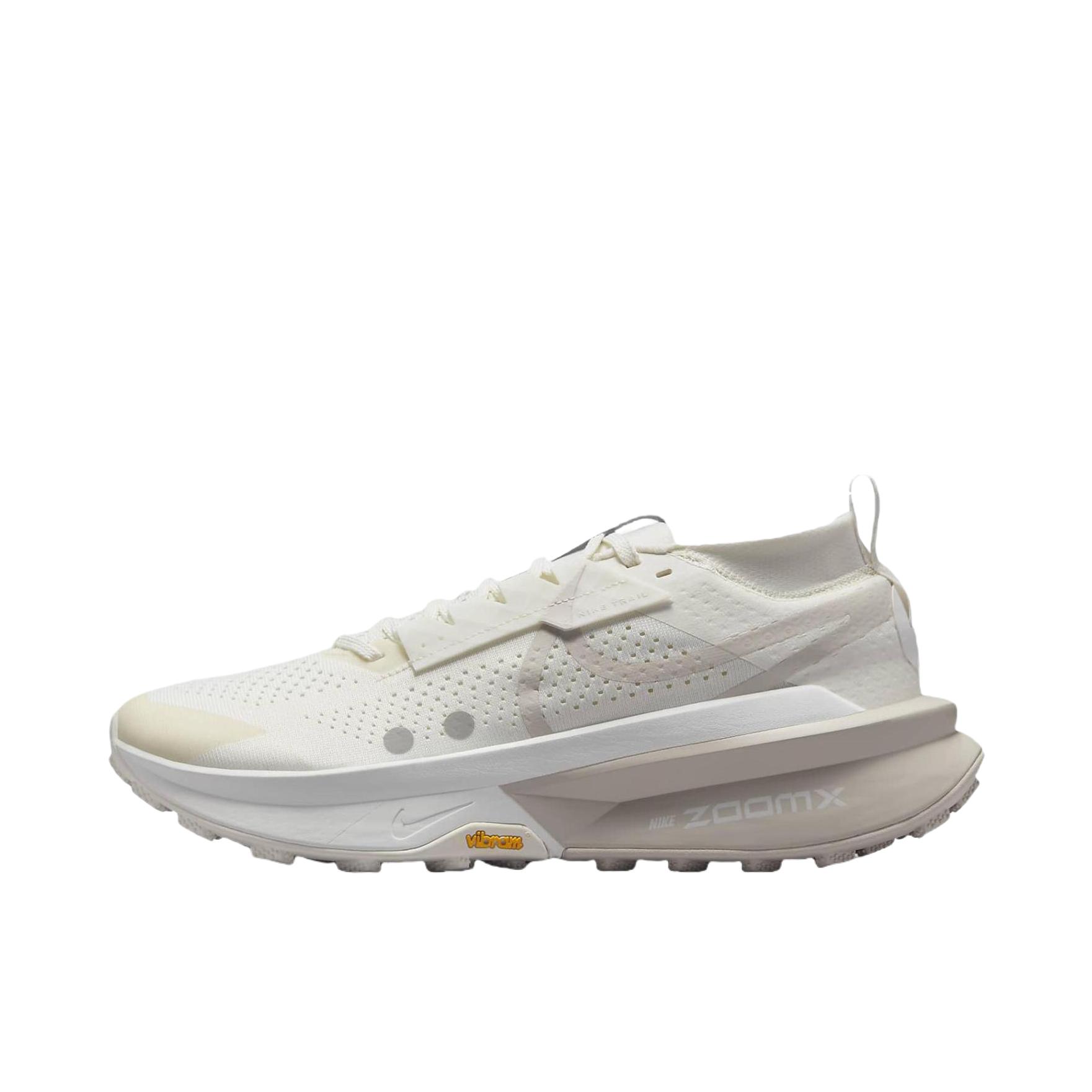 推荐商品：Nike Zegama Trail 2 跑鞋 舒适缓震防滑耐磨轻便透气时尚百搭织物贴合回弹支撑 白色/棕色 