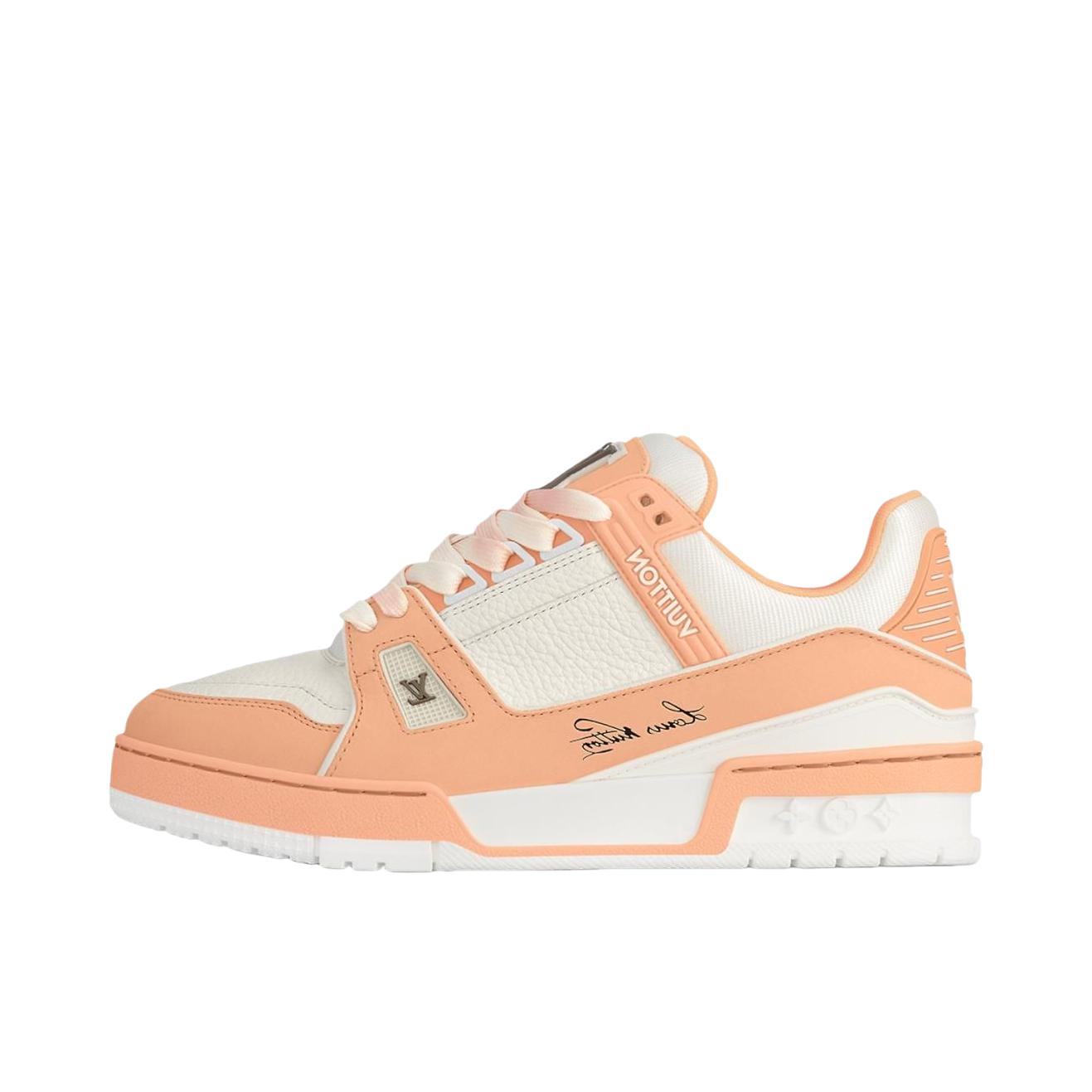推荐商品：Louis Vuitton Trainer系列 网眼 舒适防滑 时尚潮流 圆头拼接 牛皮革 压纹 板鞋 女款/橙色