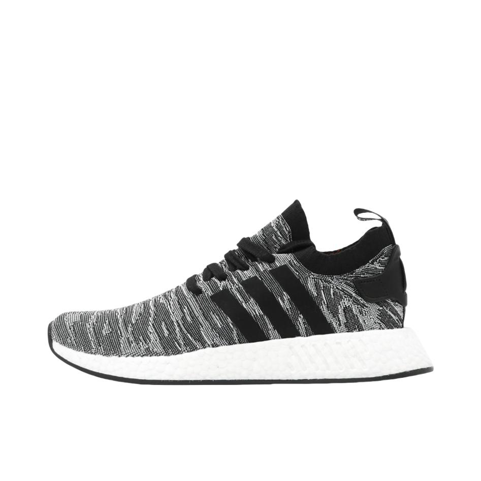 推荐商品：adidas Originals NMD R2 防滑耐磨 轻便透气 简约潮流 舒适百搭 运动休闲鞋 Black White Future Harvest 黑噪音