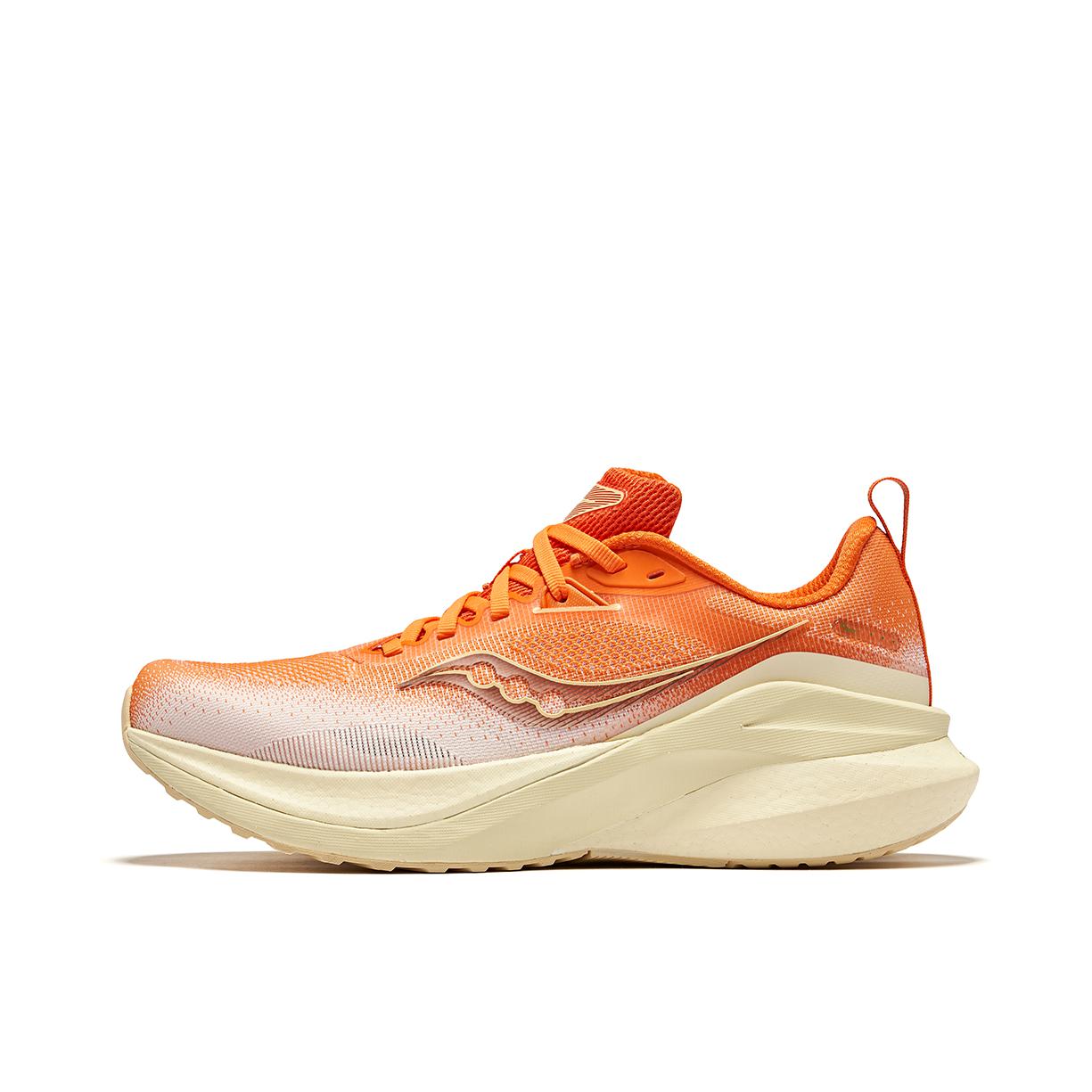推荐商品：Saucony/索康尼  Marshal  率途  稳定支撑 防滑耐磨 舒适缓震 网面透气 合成革 慢跑  跑鞋 白色/橙色
