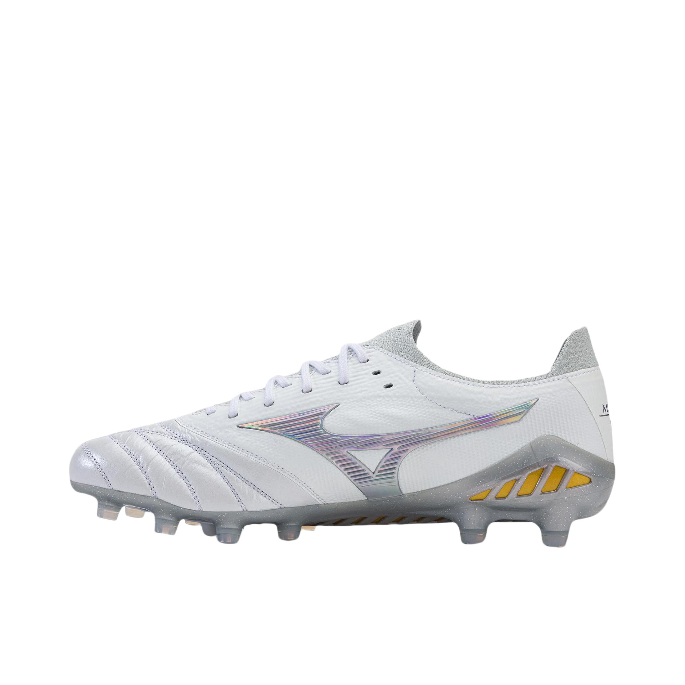 推荐商品：Mizuno/美津浓 Morelia Neo 3 Beta Elite MD FG 防滑耐磨 轻便 胶质长钉 天然草地 足球鞋 白色/银色/灰色