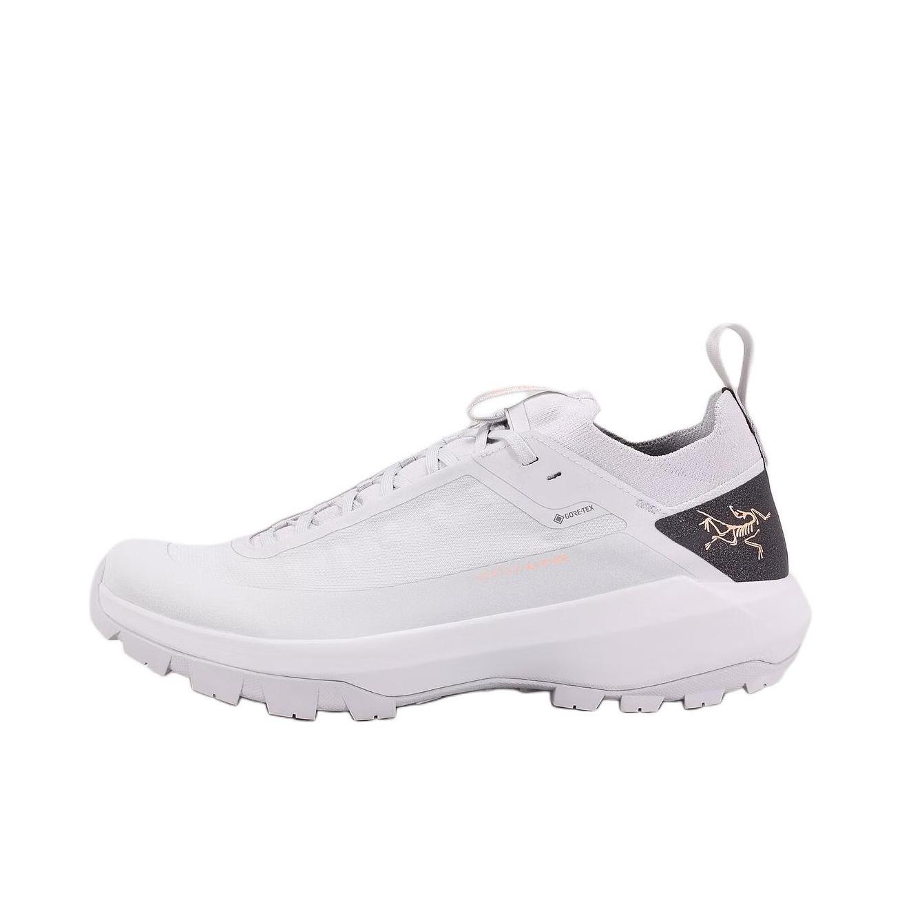 推荐商品：Arc'teryx/始祖鸟  Vertex Alpine GTX  防水耐磨 圆头 越野徒步  登山鞋 户外鞋 白色