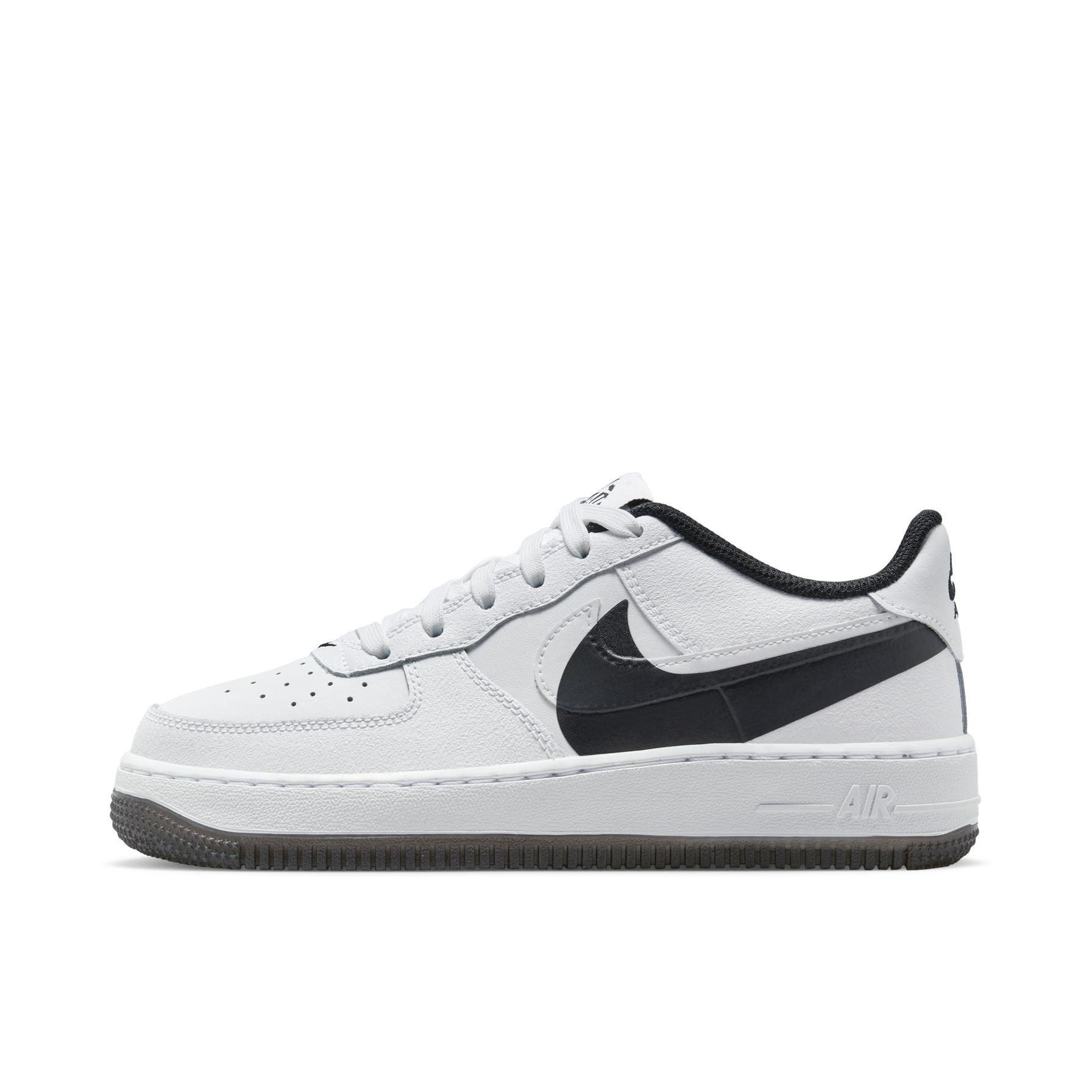 推荐商品：Nike Air Force 1 空军一号 板鞋 轻便舒适百搭耐磨防滑复古 熊猫/雪白色/黑色