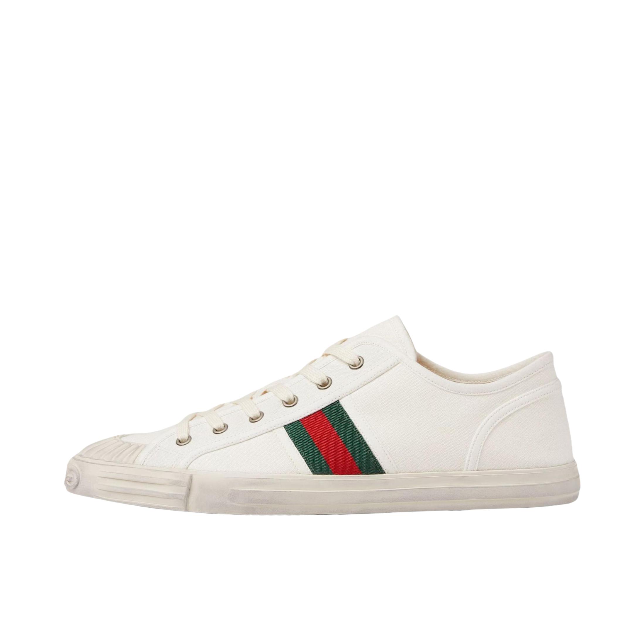 推荐商品：Gucci 圆头 系带 低帮 平底 运动 板鞋 786366 FADFS 白色