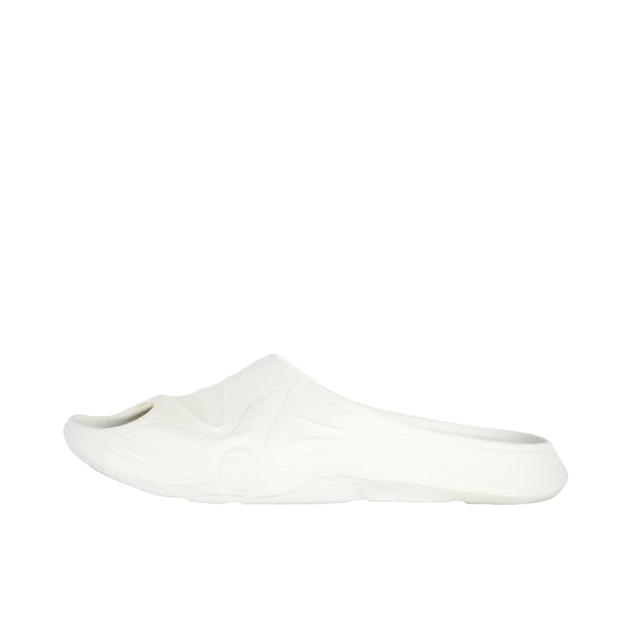 推荐商品：VICTOR/威克多 舒适透气 轻便 运动 户外 一字 居家 拖鞋 009S 白色