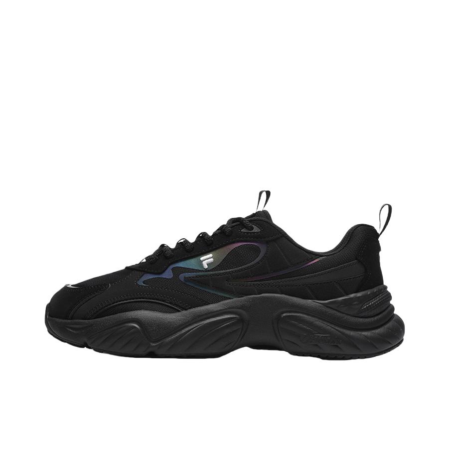 推荐商品：FILA/斐乐 Fusion Conch 合成革 时尚潮流 百搭 防滑耐磨 缓震回弹 防水 运动休闲鞋 黑色/银灰色