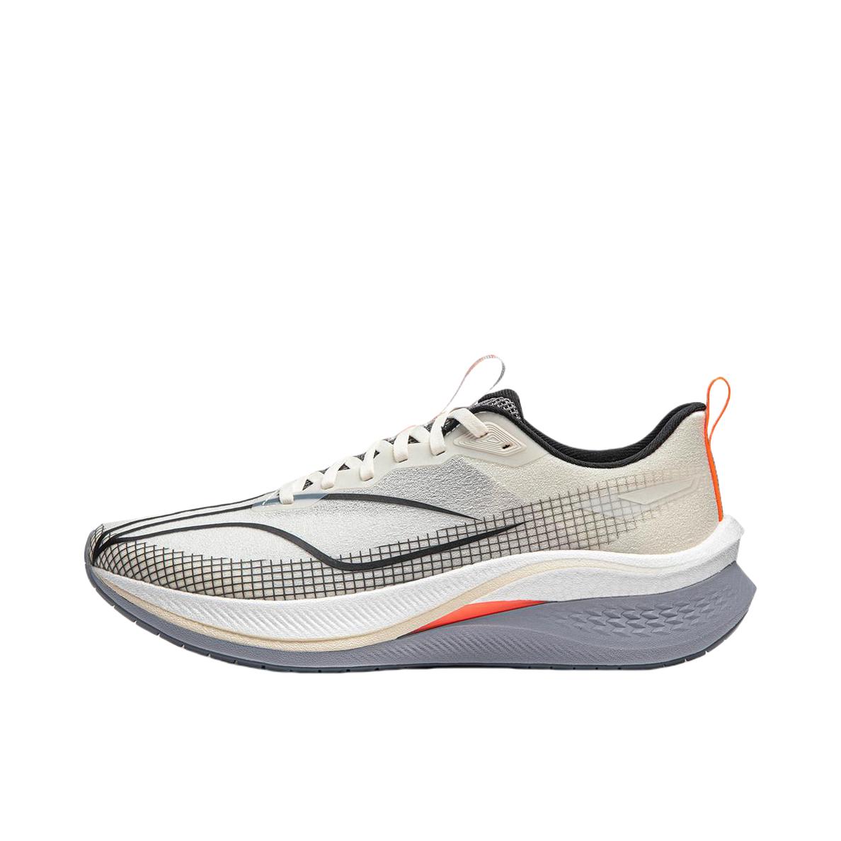 推荐商品：李宁 赤兔7 Pro 跑鞋 轻质支撑减震回弹透气体测体考竞速轻便训练运动 米色/白色/影灰色