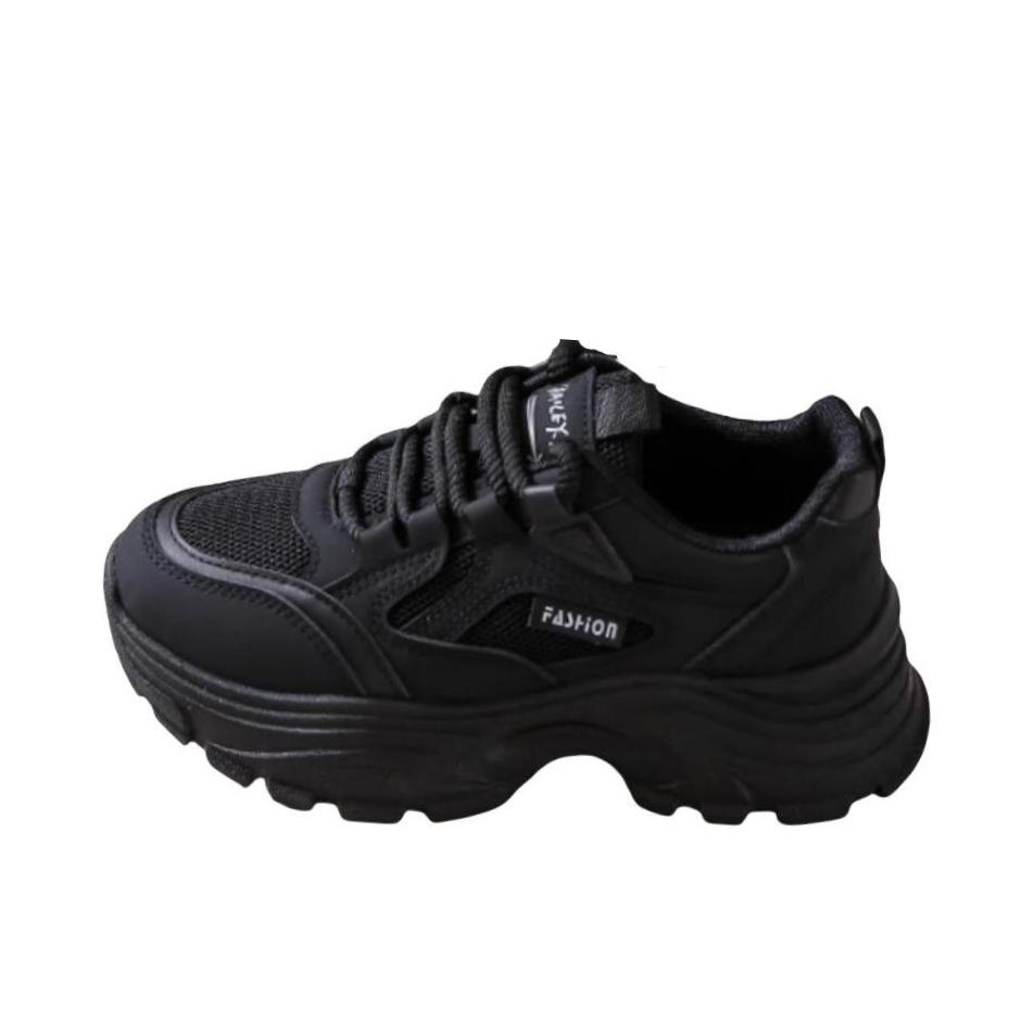 推荐商品：CAMILA KSENIA 踩屎感 防滑 软底 休闲 老爹鞋 ck1147 女款/黑色