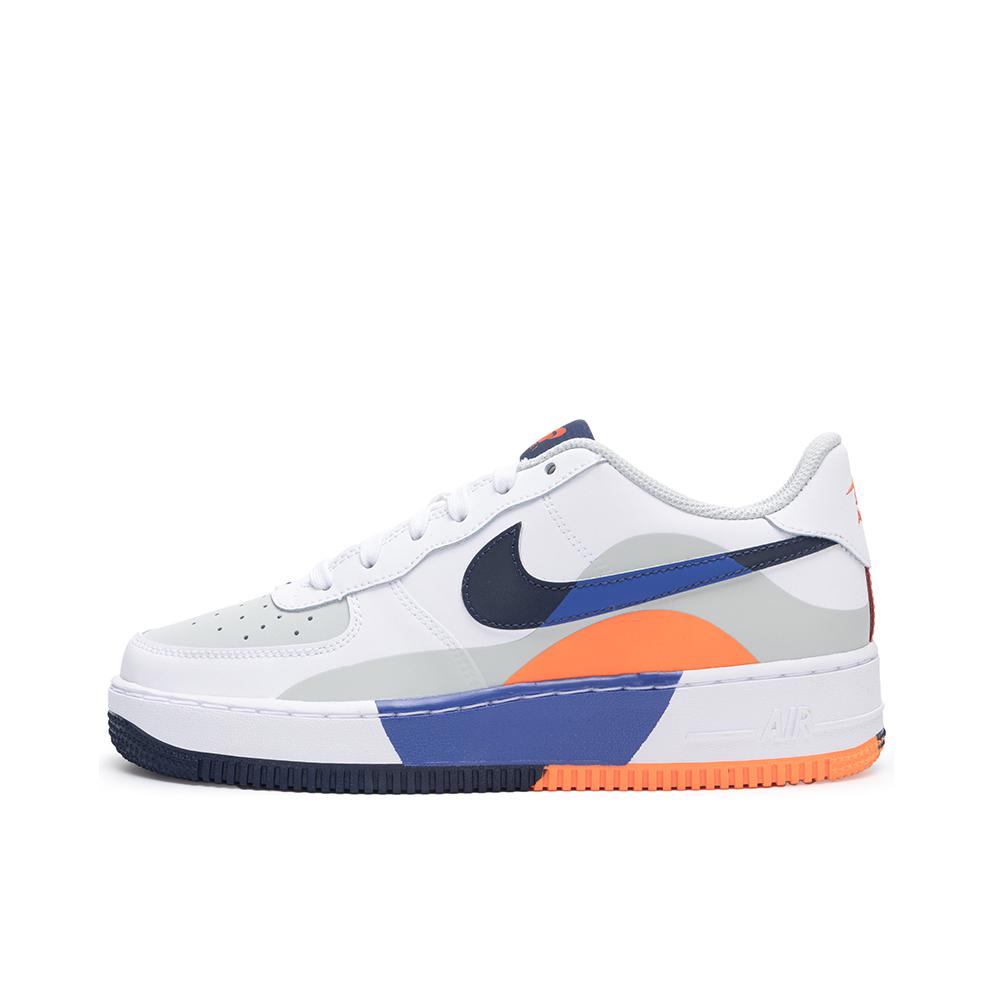推荐商品：Nike Air Force 1 空军一号 板鞋 轻便舒适百搭耐磨防滑复古 大童/白色/蓝色/橙色