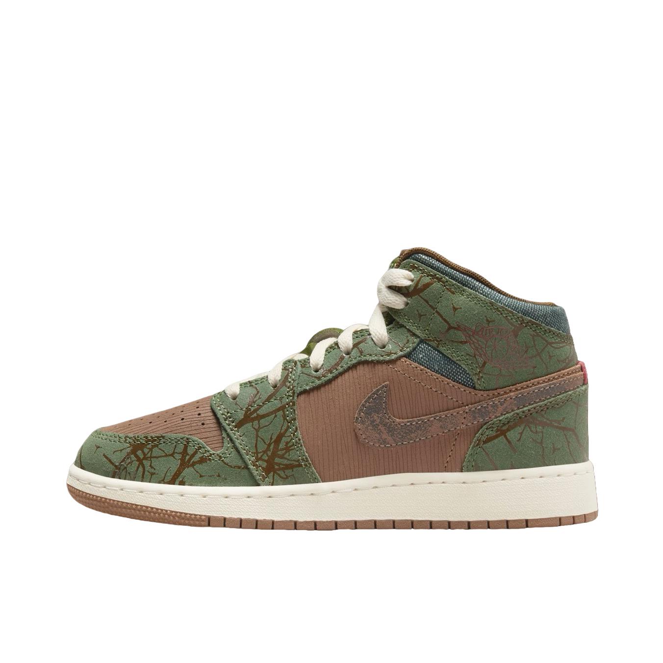 推荐商品：Air Jordan 1 板鞋 运动休闲鞋 复古潮流支撑合成革 丛林绿/棕色