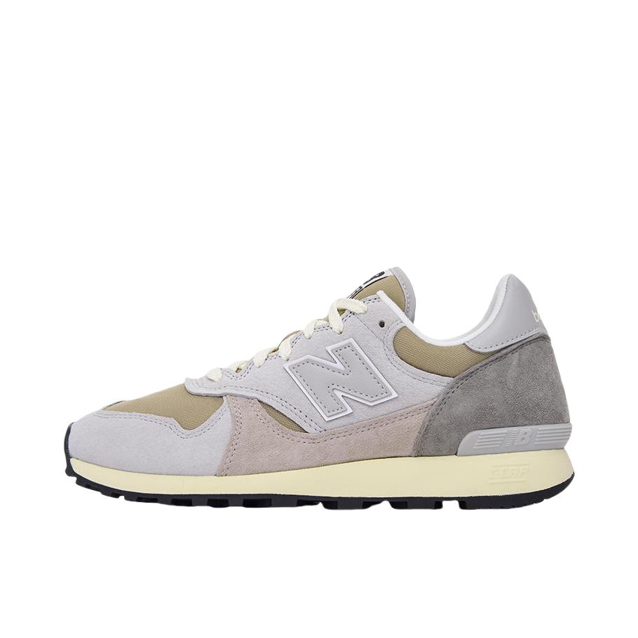 推荐商品：New Balance 475 跑鞋 防滑耐磨舒适透气低帮系带橡胶复古百搭 灰色/土黄色 