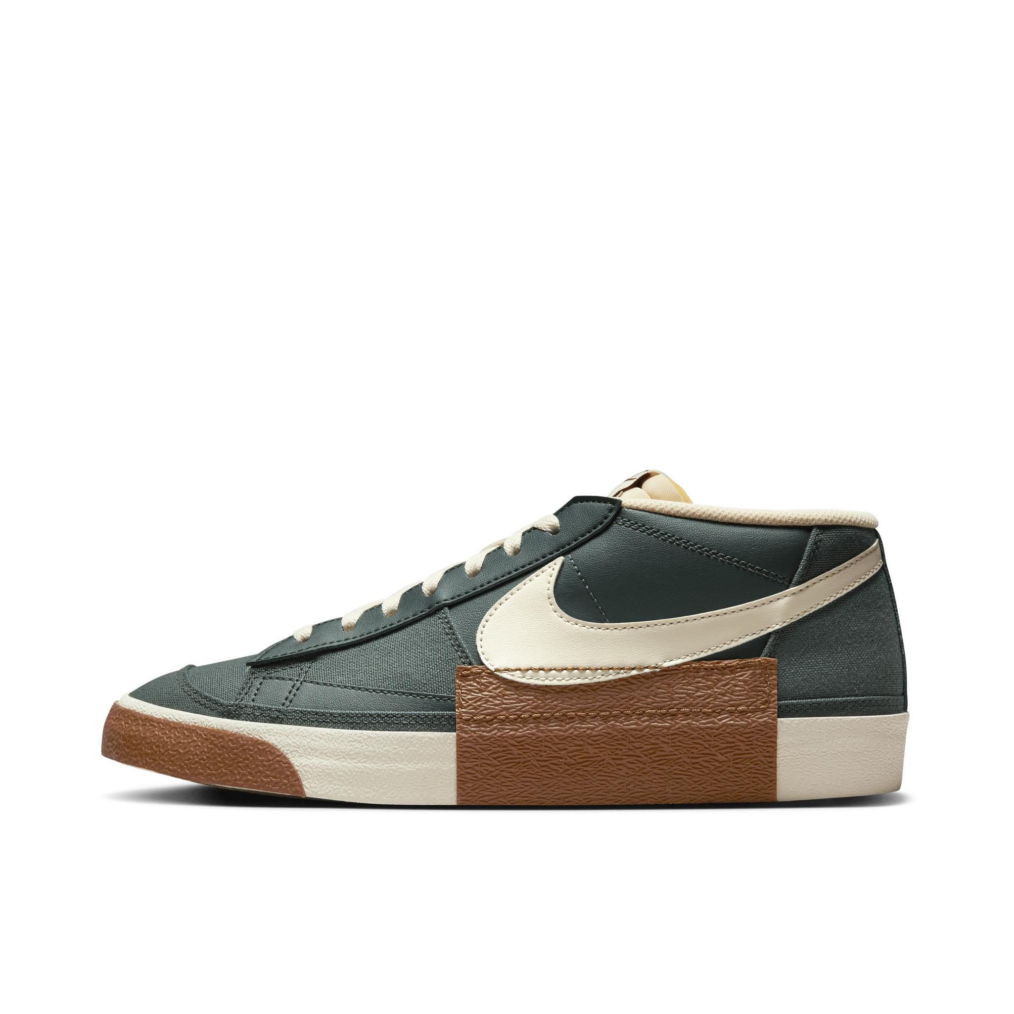 推荐商品：Nike Blazer 板鞋 经典复古防滑舒适百搭 绿古色/椰奶色/浅英国褐 