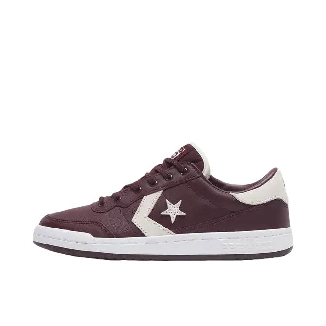 推荐商品：Converse/匡威 Fastbreak 83 圆头 时尚复古 休闲 减震回弹 防滑耐磨 轻便 滑板鞋 低帮/棕色