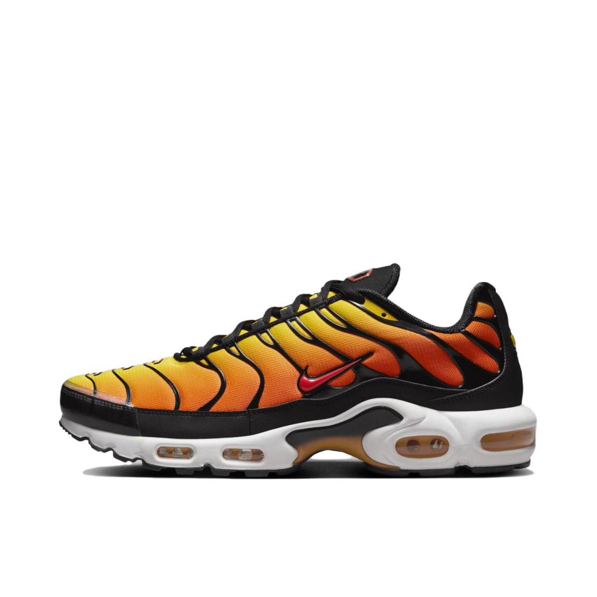 推荐商品：Nike Air Max Plus 跑鞋 休闲舒适轻便网布透气防滑耐磨气垫缓震包裹性贴合圆头 黑色/黄色/橙色