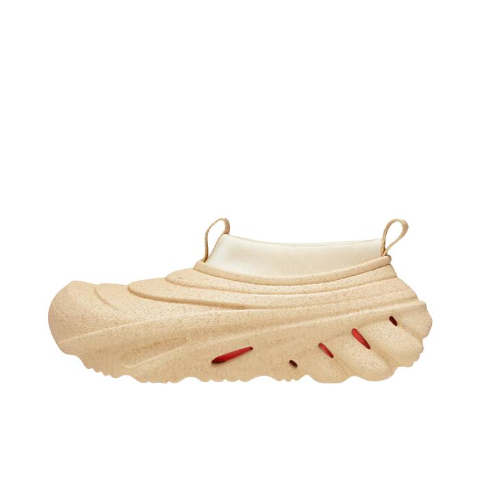 推荐商品：Crocs/卡骆驰 暴风 潮流舒适 简约百搭 防滑 圆头 包头 一脚穿 休闲风格 套脚 直入式 户外 运动休闲鞋 209414-1NF 芝麻色