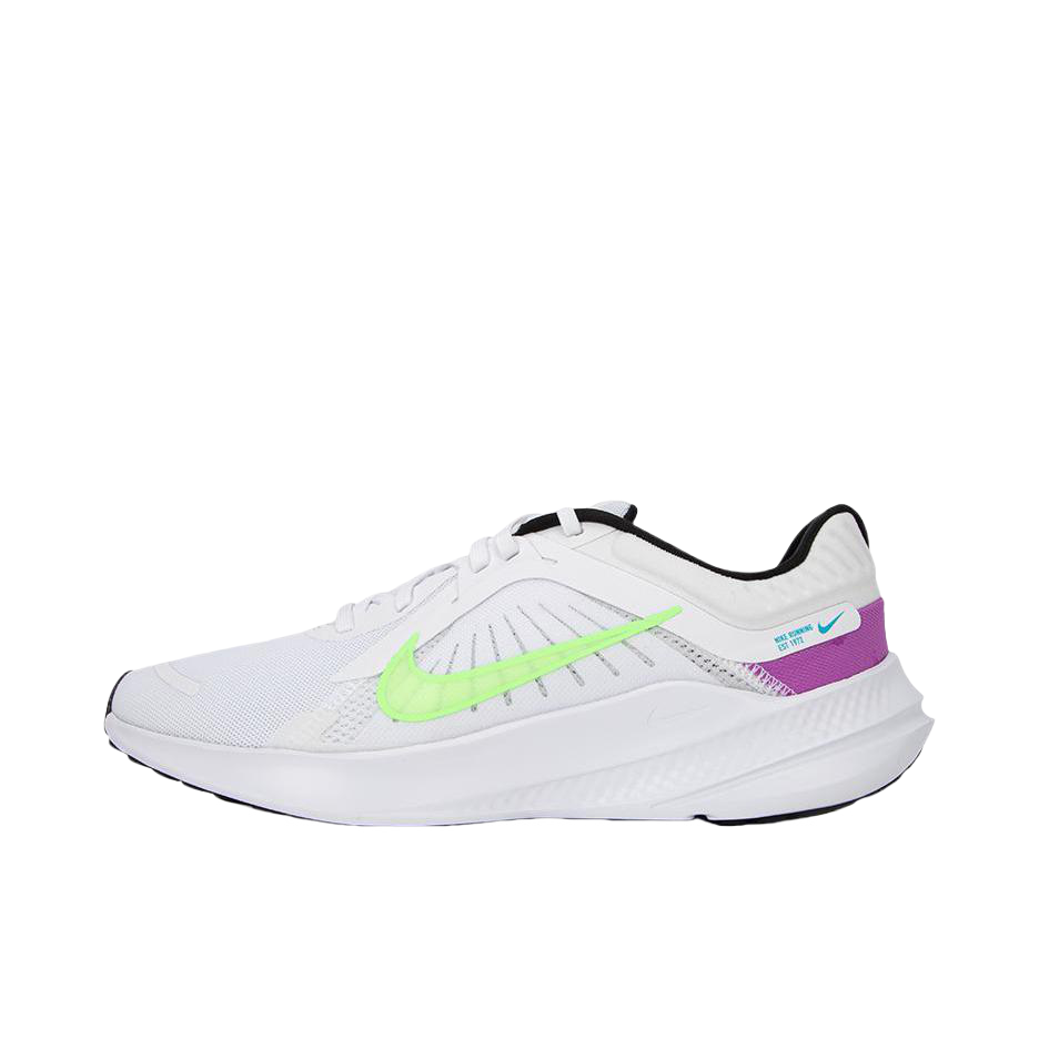 推荐商品：Nike Quest 5 跑鞋 缓震防滑耐磨支撑轻便透气轻质运动训练 白色/紫色/蓝色