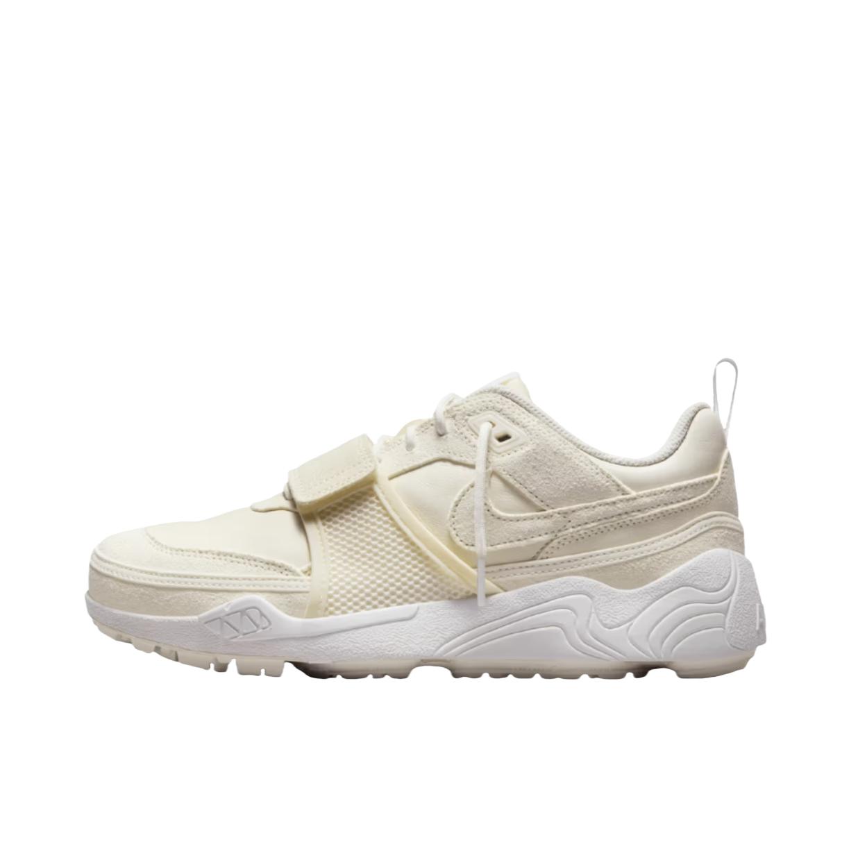 推荐商品：Nike Zoom Field Jaxx 运动休闲鞋 防滑耐磨透气低帮生活 Travis Scott联名/米色