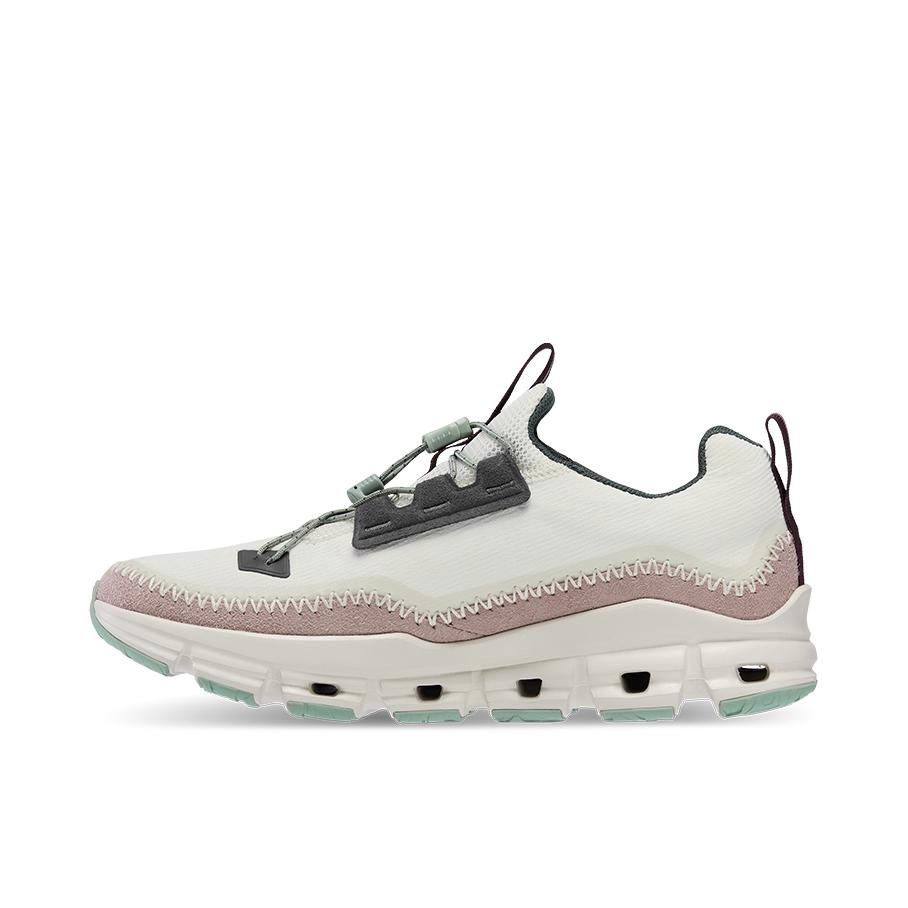 推荐商品：On/昂跑 Cloudaway 减震百搭 防滑耐磨 舒适休闲 网布透气 轻量运动 支撑 织物 跑鞋 冰白/苔藓绿