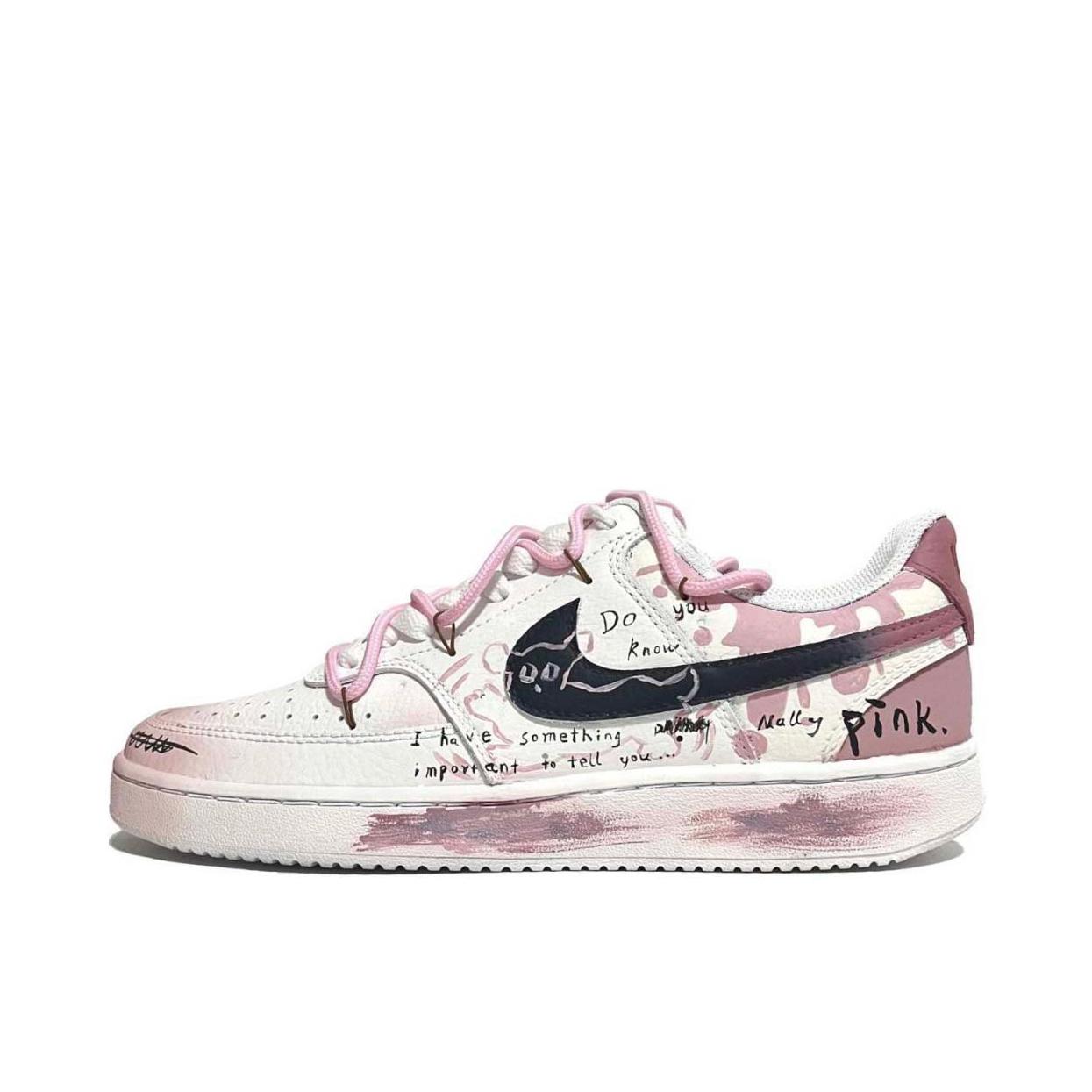 推荐商品：【定制球鞋】 Nike Court Vision 1 板鞋 防水美式简约防滑减震复古 爱恋小狗
