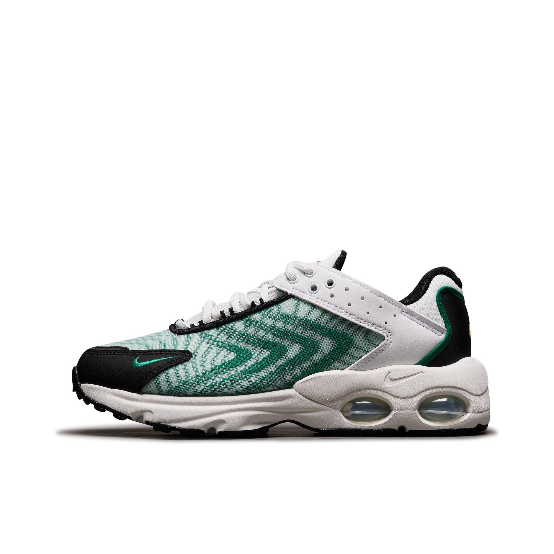 推荐商品：Nike Air Max TW 跑鞋 防滑耐磨减震透气舒适轻便织物合成革复古气垫越野 GS/白色/黑色/绿色