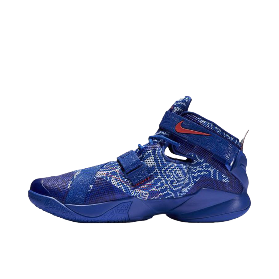 推荐商品：Nike LeBron Soldier 9 士兵9 实战 耐磨防滑 减震 网布透气 包裹性 圆头 织物 魔术贴 简约 合成革 高帮 轻便 篮球鞋 Freegums Game Royal 青花瓷