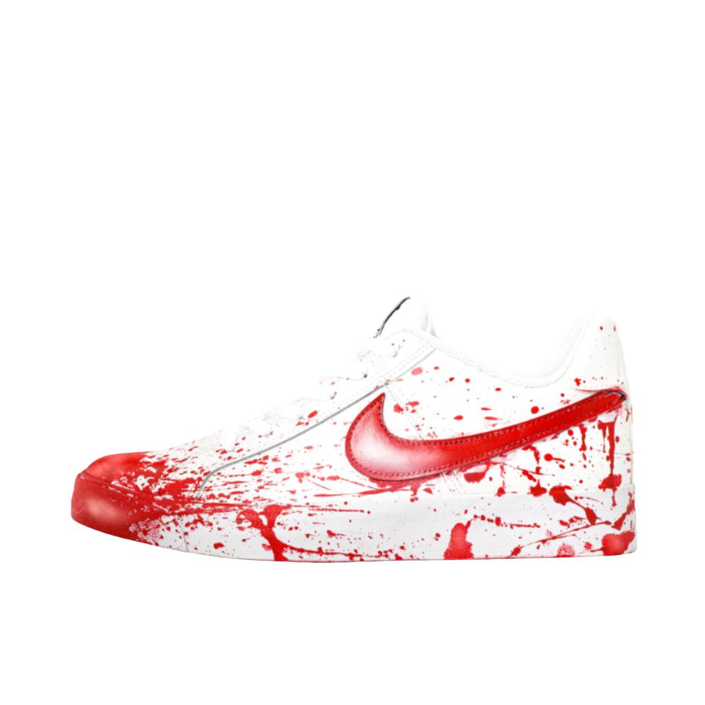 推荐商品：【定制球鞋】Nike Court Royale 板鞋 抗冲击性防水防滑耐磨透气简约百搭休闲潮流 案发现场