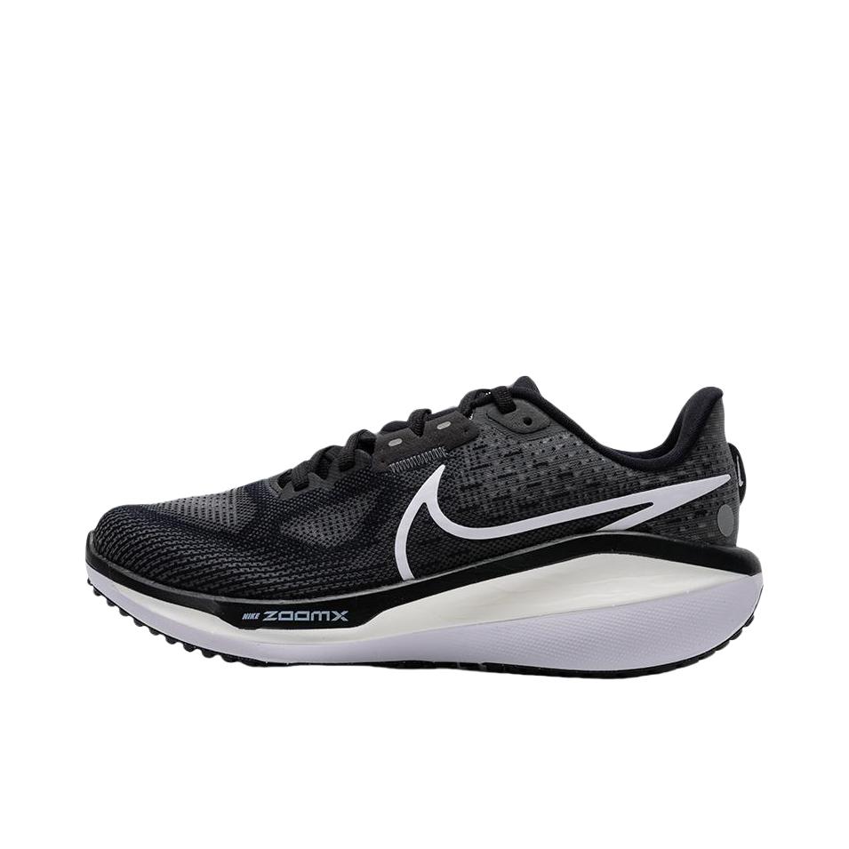 推荐商品：Nike Zoom Vomero 17 跑鞋 健身训练轻便缓震简约圆头回弹 黑色/白色