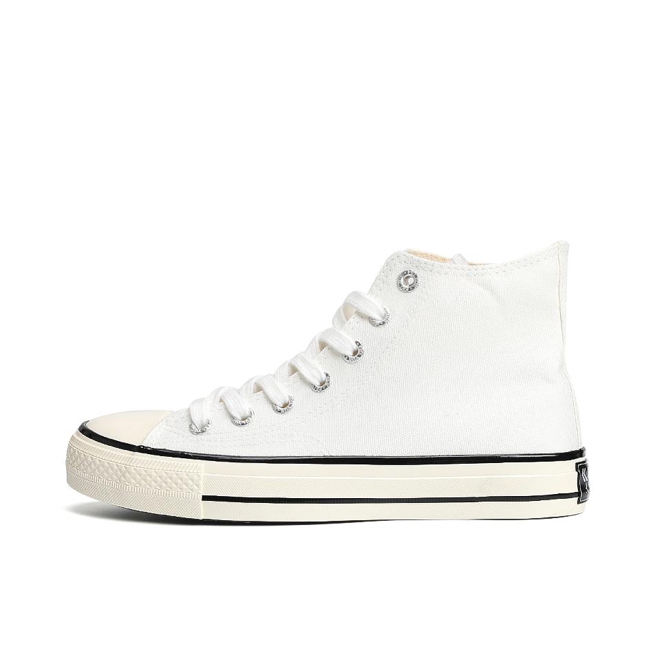 推荐商品：飞跃 经典百搭 耐磨 帆布鞋 DF/1-2301 米白