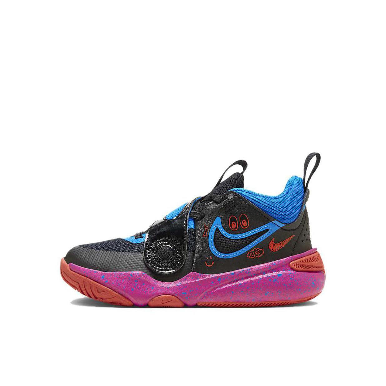 推荐商品：Nike  Team Hustle D 11 魔术贴 防踢 易穿脱 儿童运动鞋 小童/黑色/清透蓝/树莓红