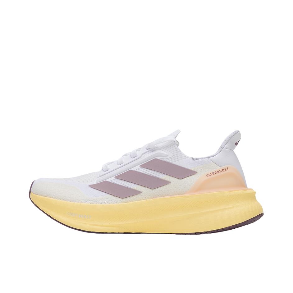 推荐商品：adidas Ultraboost 5X 跑鞋 超轻缓震回弹防滑耐磨支撑贴合长跑圆头 女款/白色/灰色/黄色