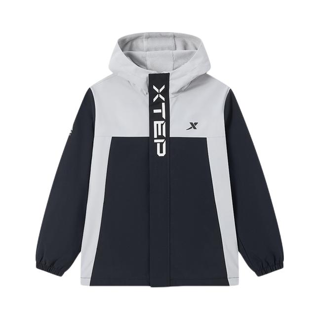 推荐商品：Xtep/特步童装三防摇粒绒丝光绒三合一防水连帽风衣男中大童 6761263391736311 浊普灰