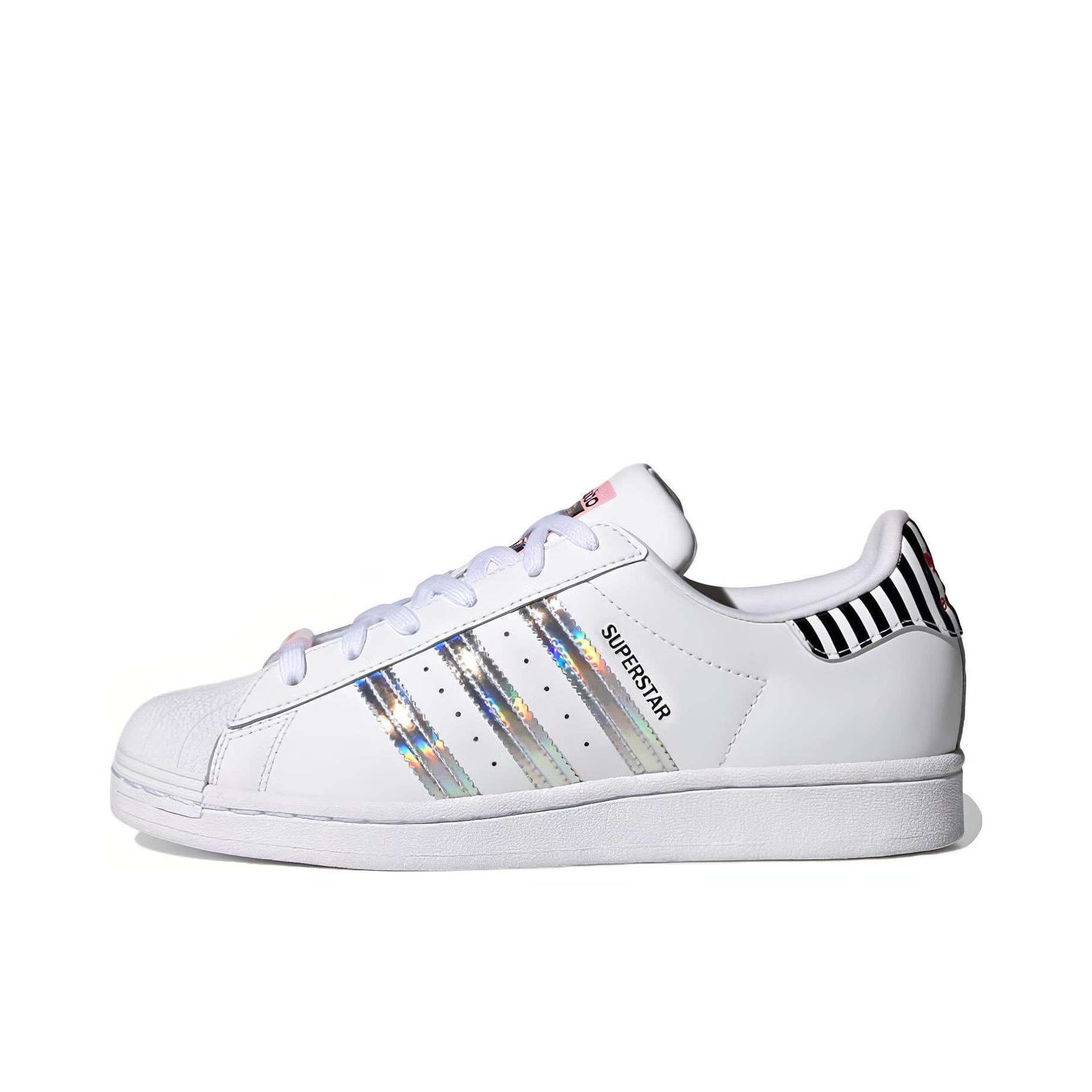 推荐商品：【宋雨琦同款】 adidas Originals Superstar 板鞋 轻便贝壳头薄底舒适百搭耐磨复古 白色/银色/黑色