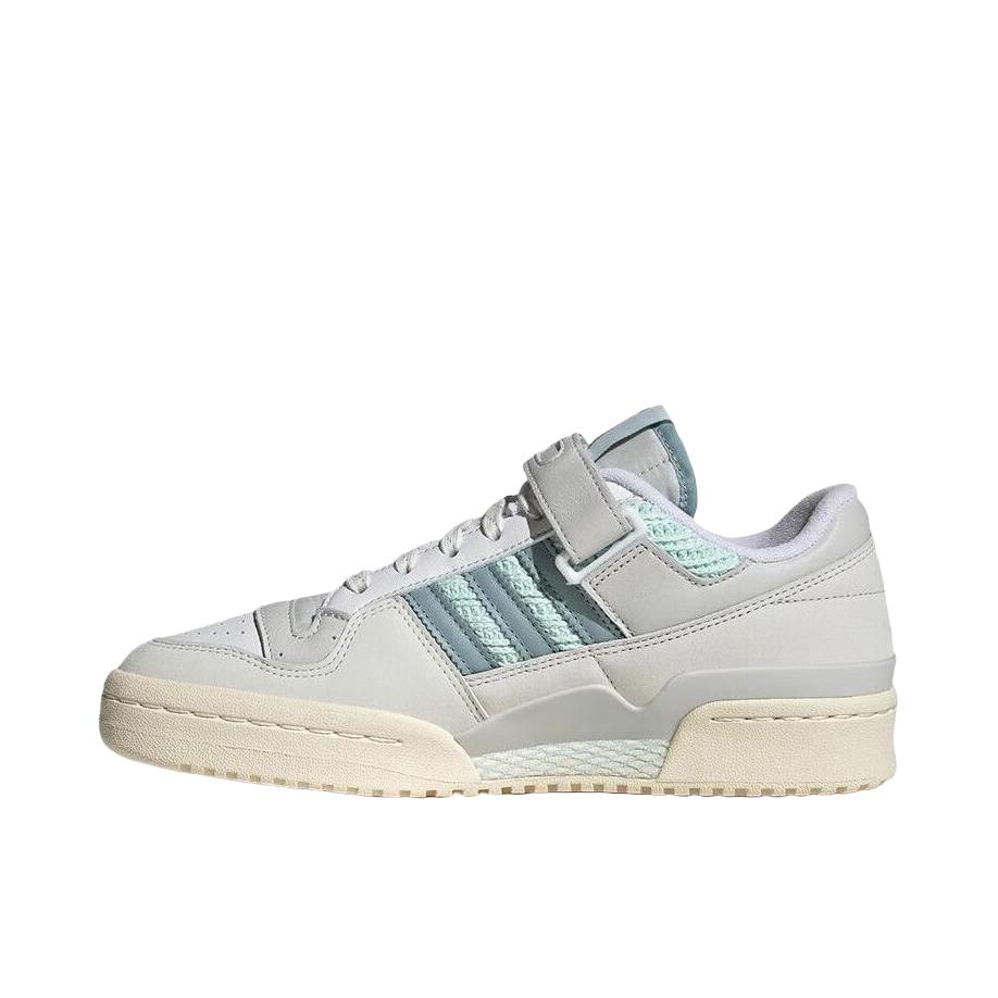 推荐商品：adidas Originals Forum 板鞋 轻便复古防滑时尚魔术贴篮球风薄底包裹性 浅灰/白色/蓝色